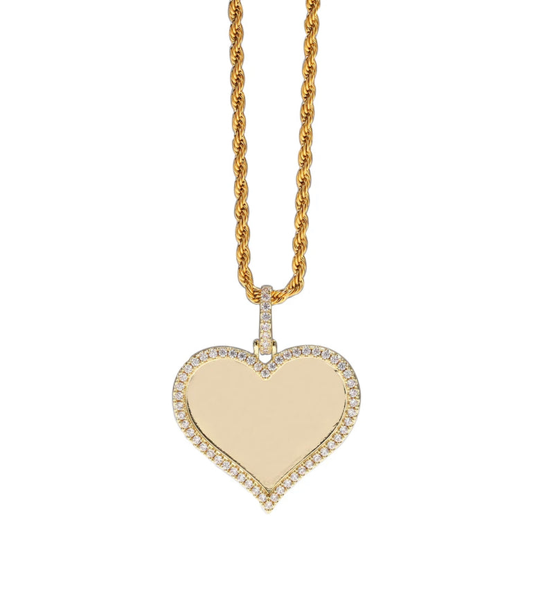 Heart photo necklace