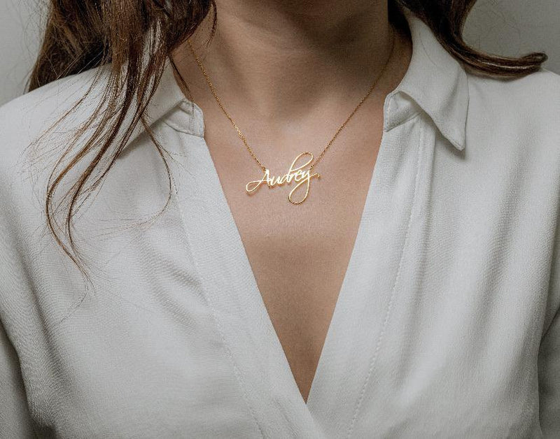 Signature Script Nameplate Necklace - Her Fashion Muse